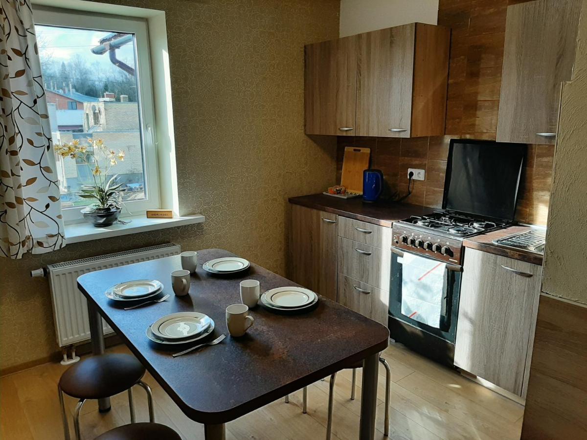 Rooms For Rent Panevezys Bagian luar foto